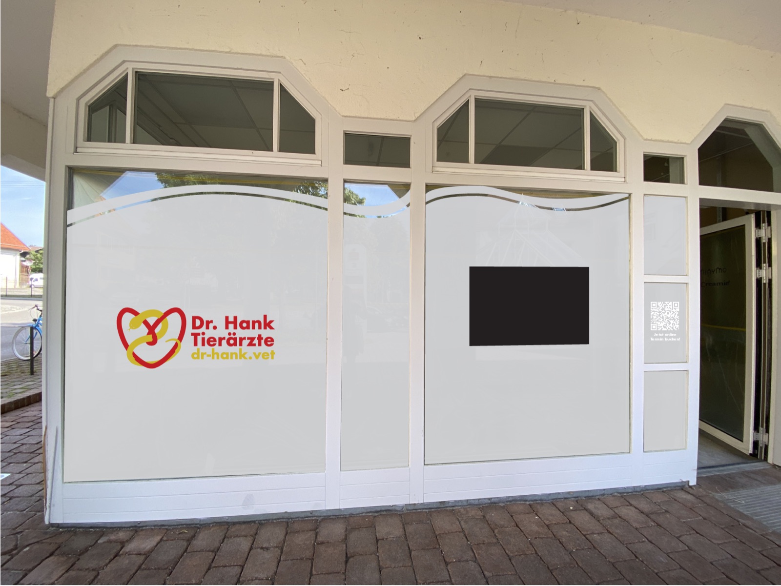 Rendering der Schaufenster: Logo Dr. Hank Tierärzte